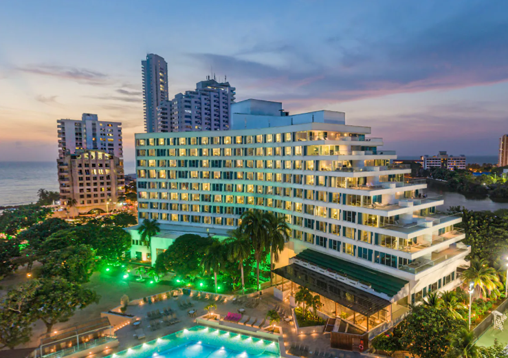 Hilton Cartagena at night
